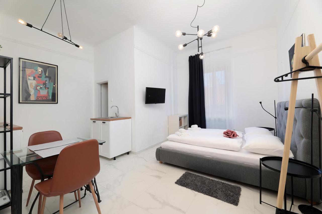 Apartments Luan Rijeka Zewnętrze zdjęcie